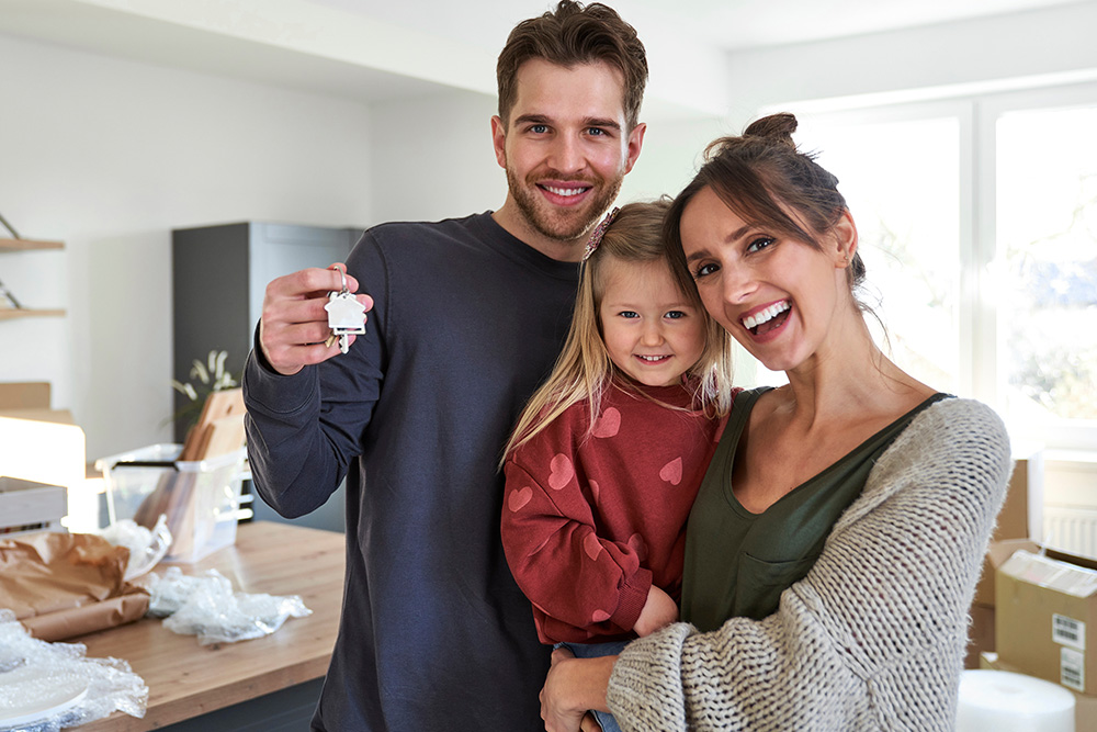 A couple with a child switching their mortgage